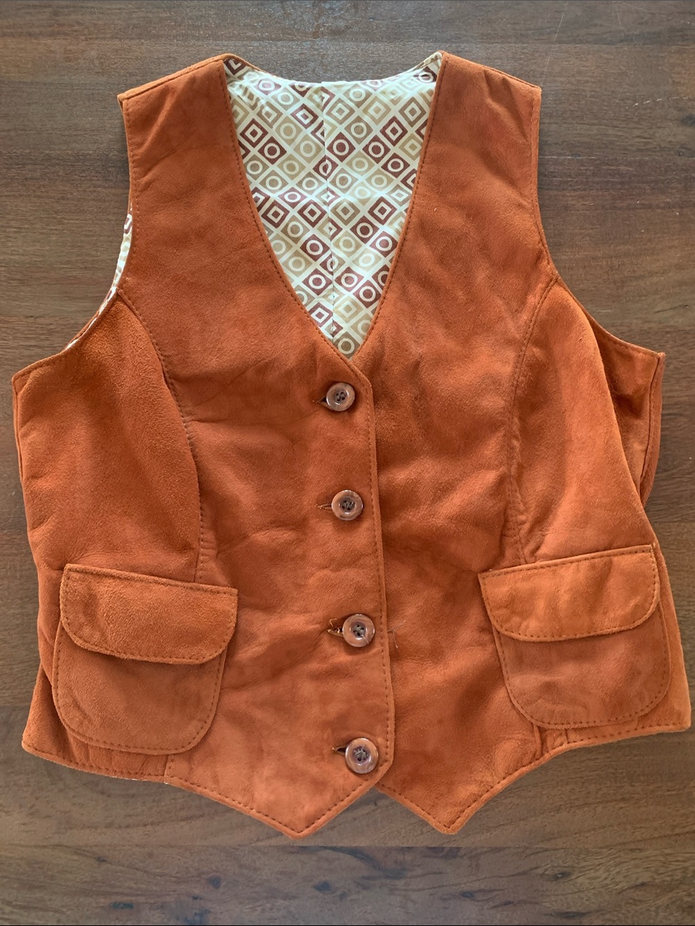 VTG 70s Deastock Two Piece Suede Vest & Skirt Set , Current Sz US 6-8 - Picture 8 of 17